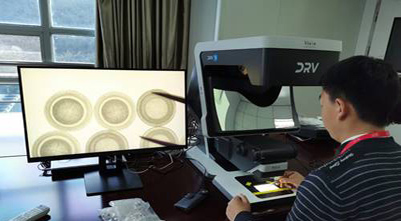 DRV-Z1_bottle-cap-inspection_400x221 Bottle cap Inspection under DRZ-Z1 microscope