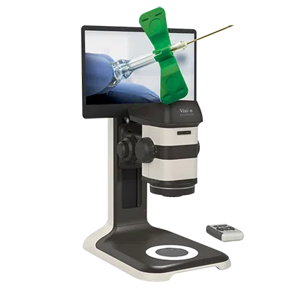 VISO_ergo_sub_angled_right_medical_WEB 3D医療機器を表示しているProteQ VISO顕微鏡